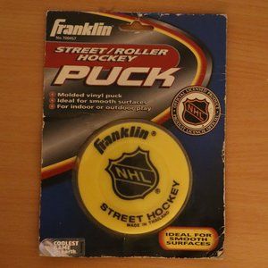 Franklin Street/Roller Yellow Hockey Molded Vinyl Puck 3" NHL - New In Package